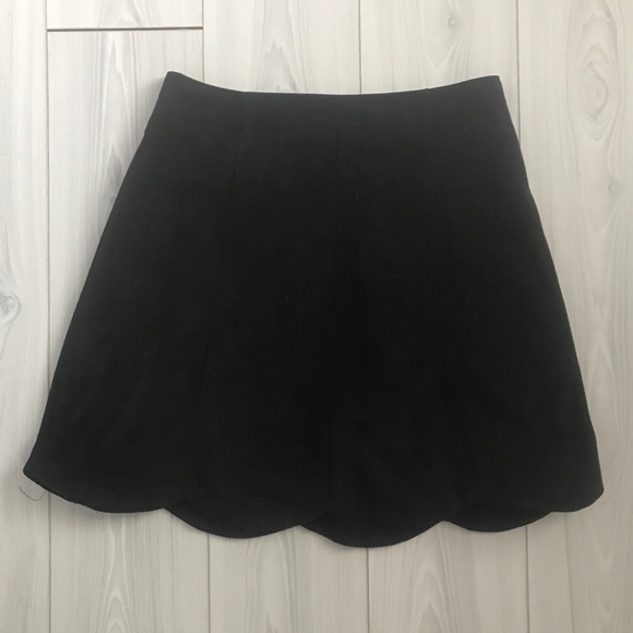 Suede button down skirt - Picture 2 of 4